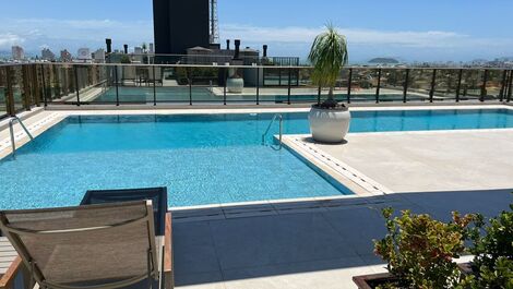 Apartamento 2 Suítes em Jurerê Internacional