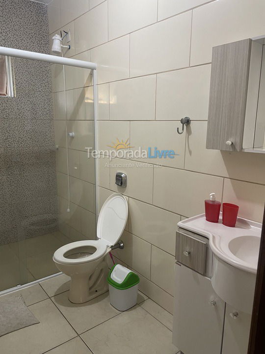 Apartamento para aluguel de temporada em Palhoça (Praia da Pinheira)