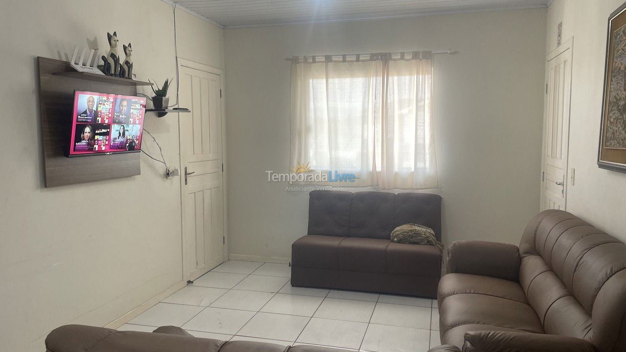 Apartamento para aluguel de temporada em Palhoça (Praia da Pinheira)