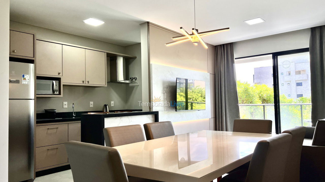 Apartamento para aluguel de temporada em Bombinhas (Canto Grande)
