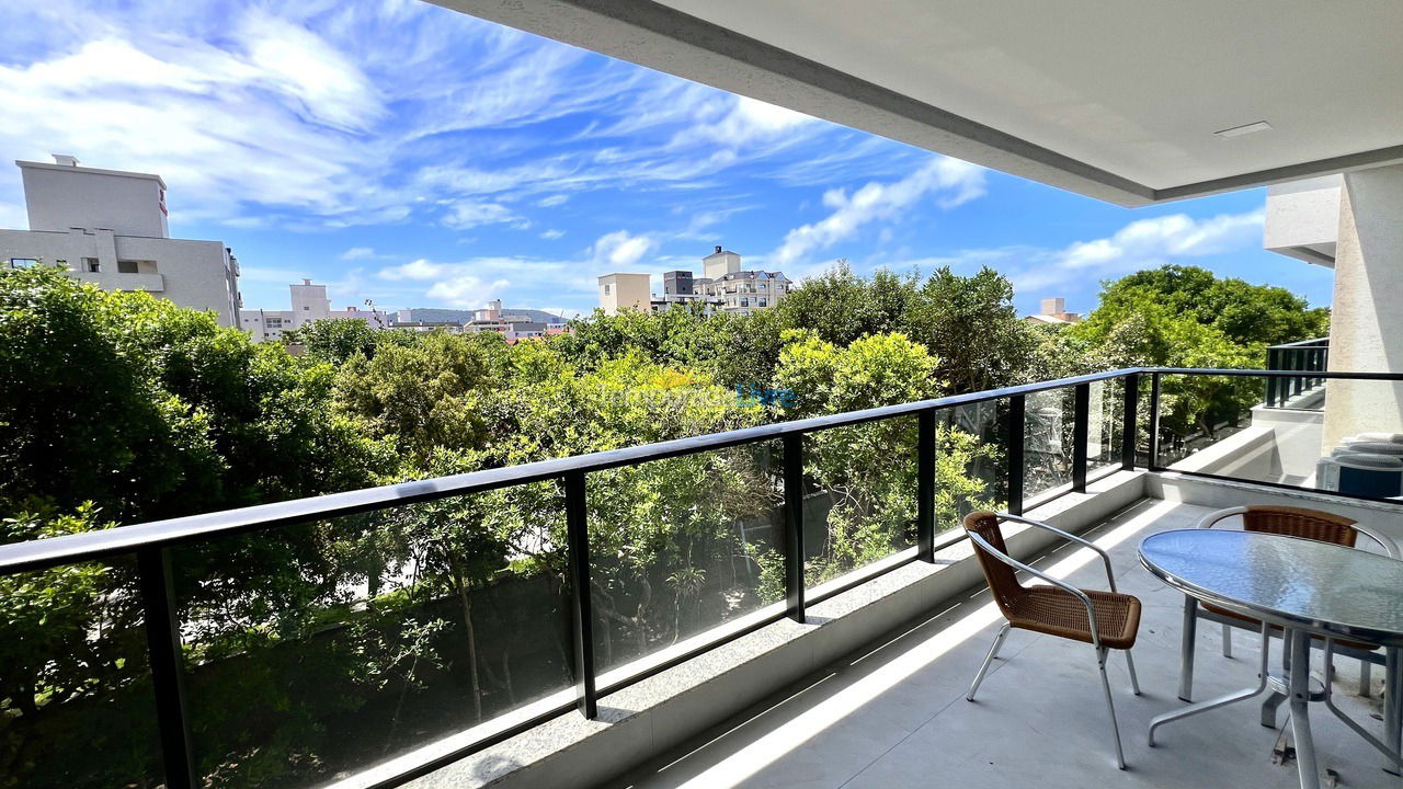 Apartamento para aluguel de temporada em Bombinhas (Canto Grande)