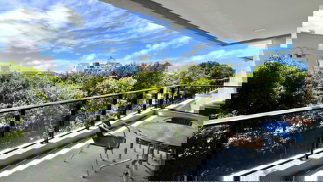 APARTAMENTO 100M DA PRAIA 2 SUITES COM PISCINA NO EDIFICIO