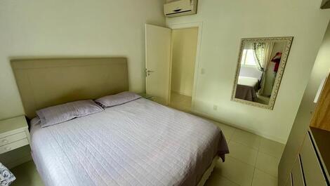 Excelente Apartamento em Meia Praia com 4 dormitórios