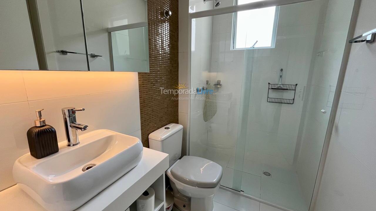 Apartamento para aluguel de temporada em Itapema (Meia Praia)