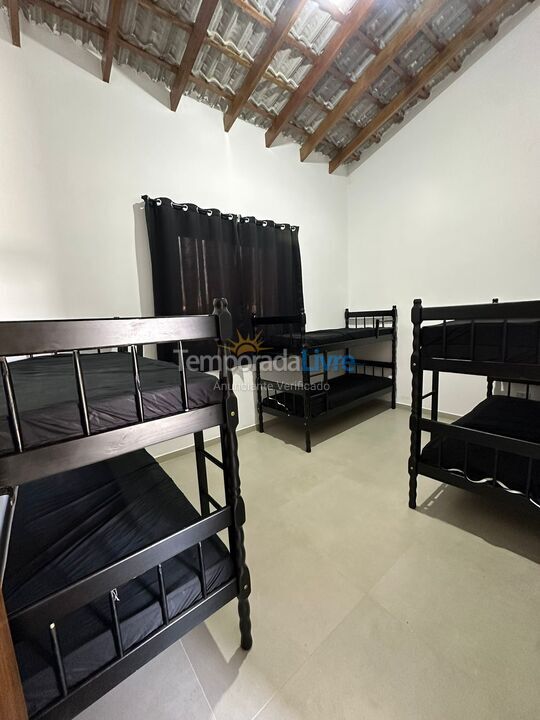 Granja para alquiler de vacaciones em Igaratá (Condominio águas de Igarata)