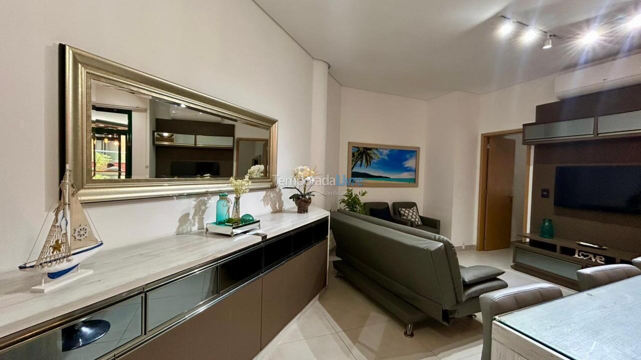 Apartment for vacation rental in Ubatuba (Praia Grande)