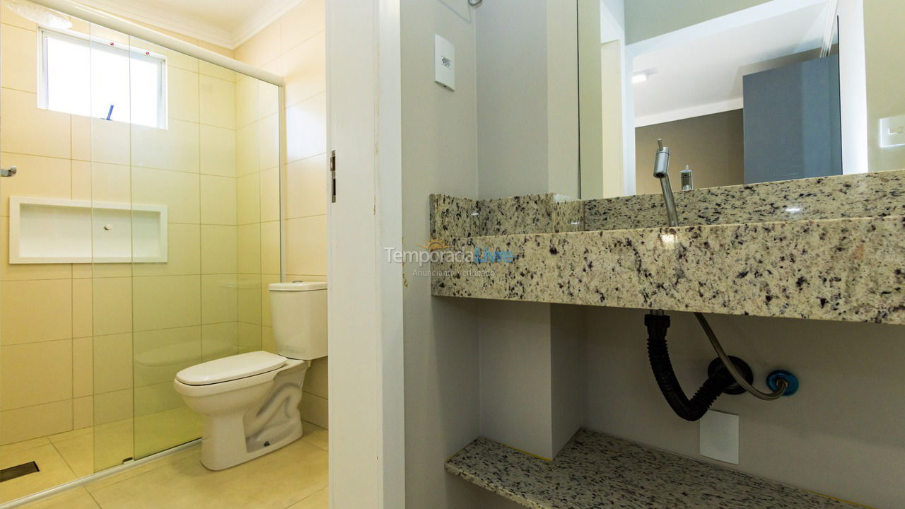 Apartamento para aluguel de temporada em Bombinhas (Canto Grande)