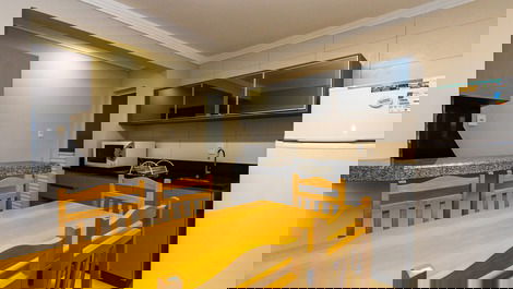 Apartamento 2 dormitórios para 6 pessoas - Praia de Canto Grande