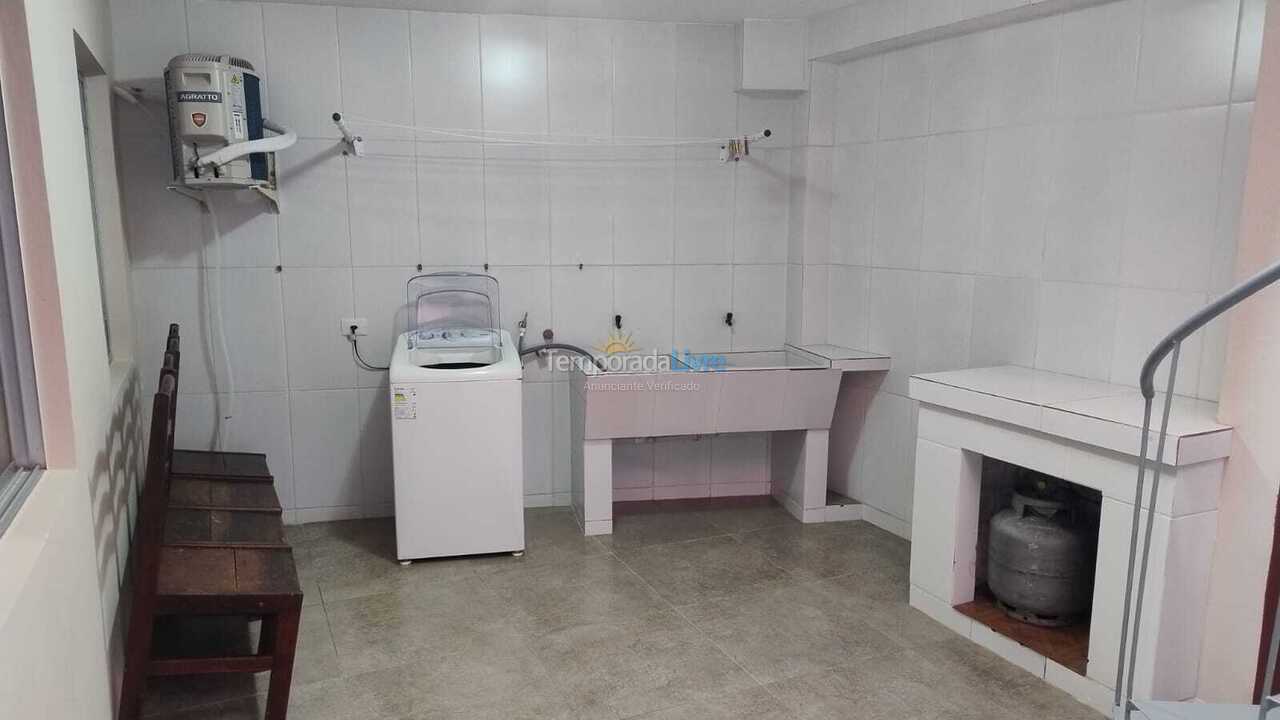 House for vacation rental in Bombinhas (Praia de Bombas)