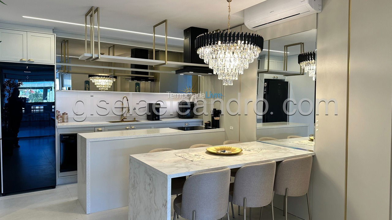 House for vacation rental in Florianopolis (Canasvieiras)