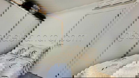Luxury apartment in Jurere, 100 meters from the sea