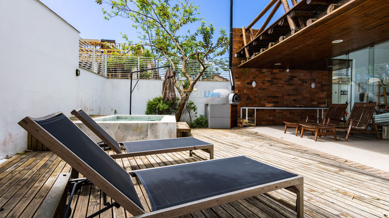 House for vacation rental in Bombinhas (Mariscal)