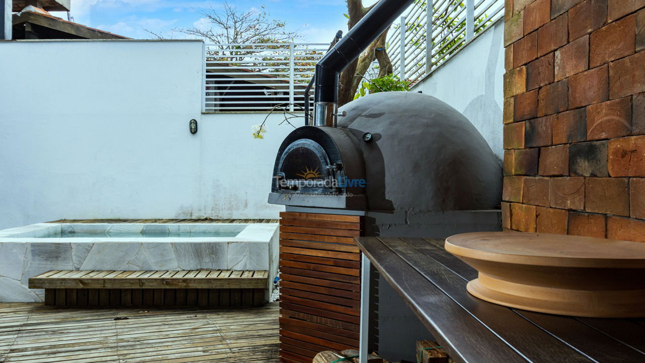 House for vacation rental in Bombinhas (Mariscal)