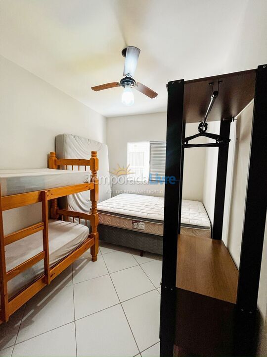 Apartamento para alquiler de vacaciones em Ubatuba (Praia das Toninhas)