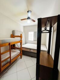 Apartamento en Toninhas, a 120m del mar ¡Wi-Fi, Netflix y comodidad!