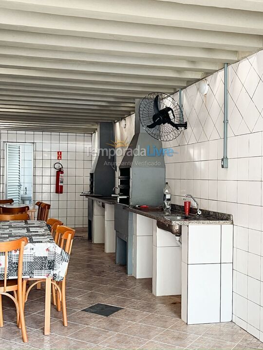 Apartamento para alquiler de vacaciones em Ubatuba (Praia das Toninhas)