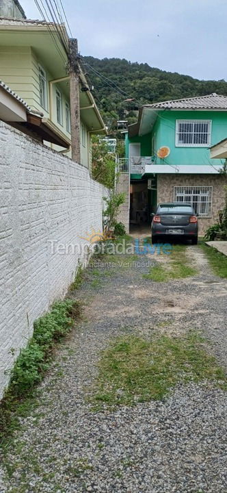 Casa para aluguel de temporada em Florianópolis (Barra da Lagoa)