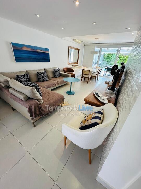 Casa para aluguel de temporada em São Sebastião (Juquehy)