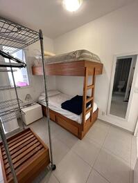 Belíssima casa de condomínio disponível para locação.