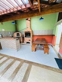 Excellent condominium house available for rent!