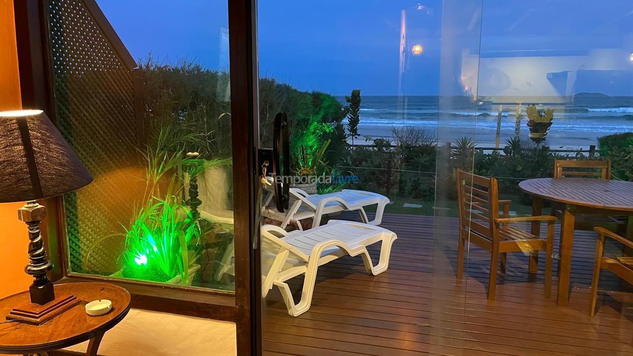 Casa para aluguel de temporada em Armação dos Búzios (Geribá)