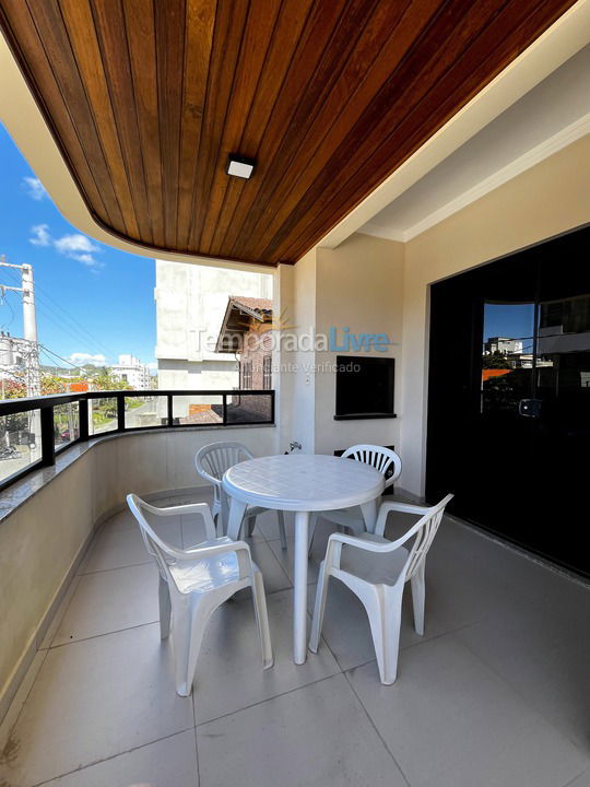 Apartment for vacation rental in Bombinhas (Praia de Bombas)