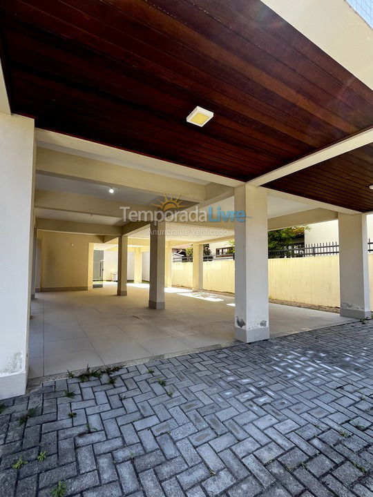 Apartment for vacation rental in Bombinhas (Praia de Bombas)