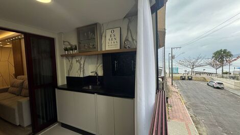 Apartamento para alugar em Itapema - Meia Praia