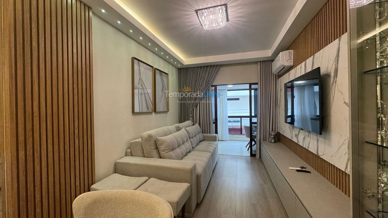Apartamento para aluguel de temporada em Itapema (Meia Praia)