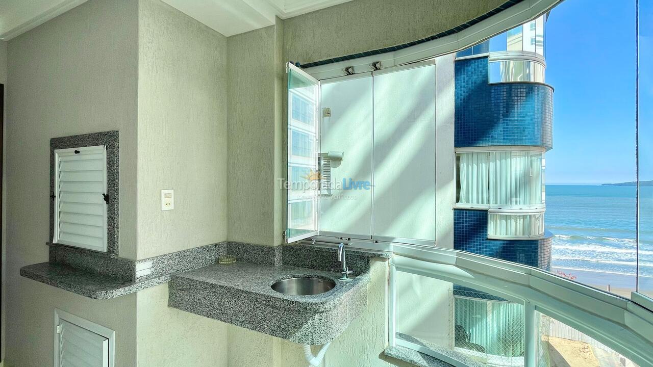 Apartment for vacation rental in Itapema (Meia Praia)