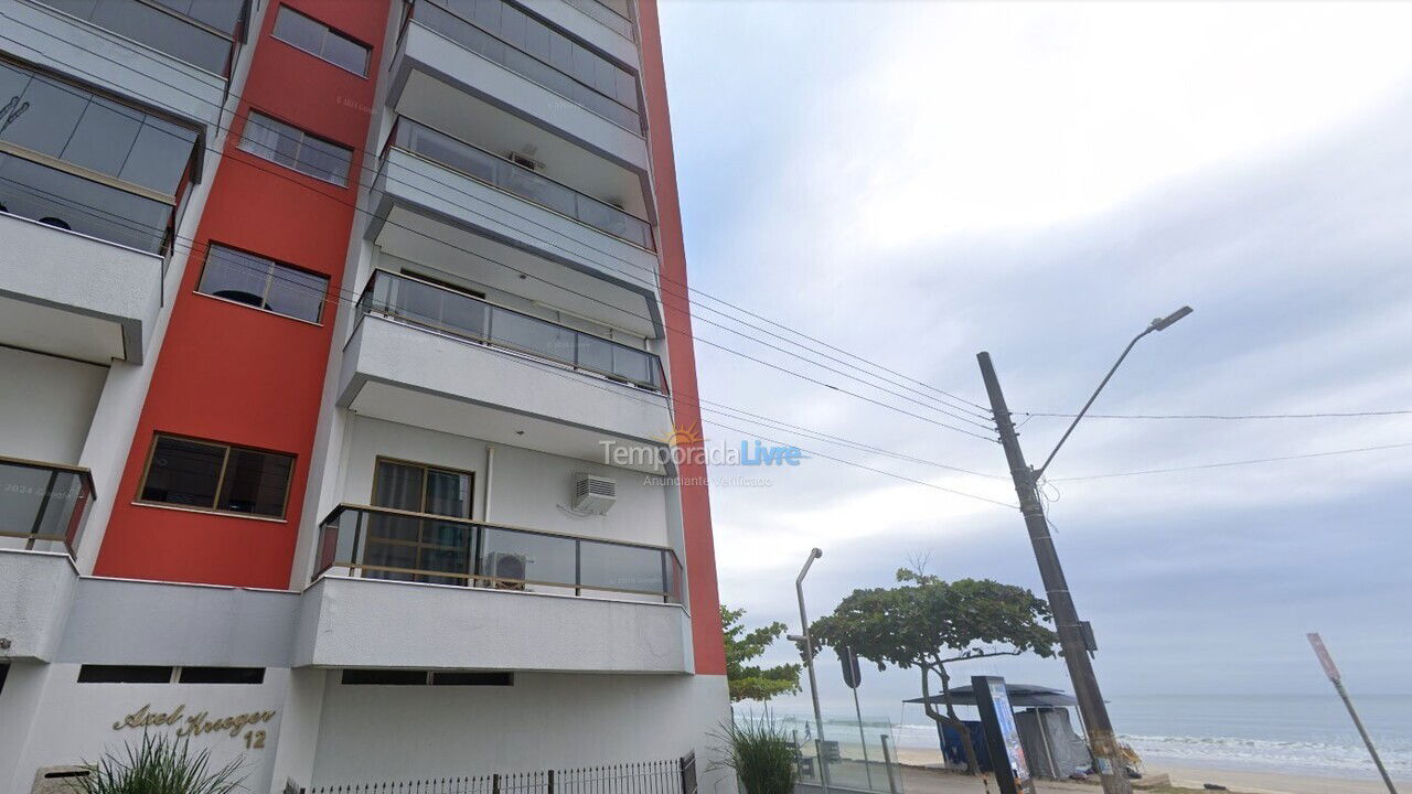 Apartamento para aluguel de temporada em Itapema (Meia Praia)