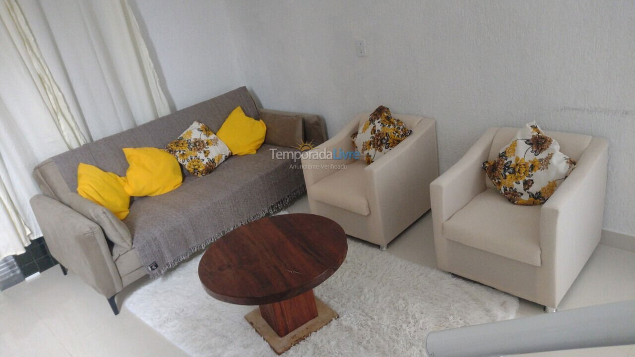 Casa para aluguel de temporada em Ubatuba (Lagoinha)