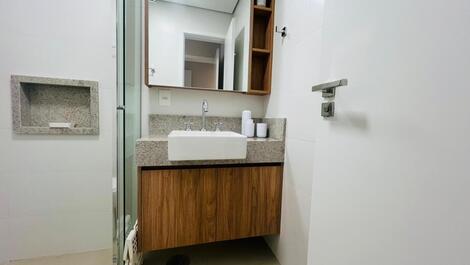 Seu Refúgio no Apartamento para Locação na Riviera de São Lourenço