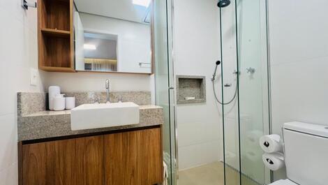 Seu Refúgio no Apartamento para Locação na Riviera de São Lourenço