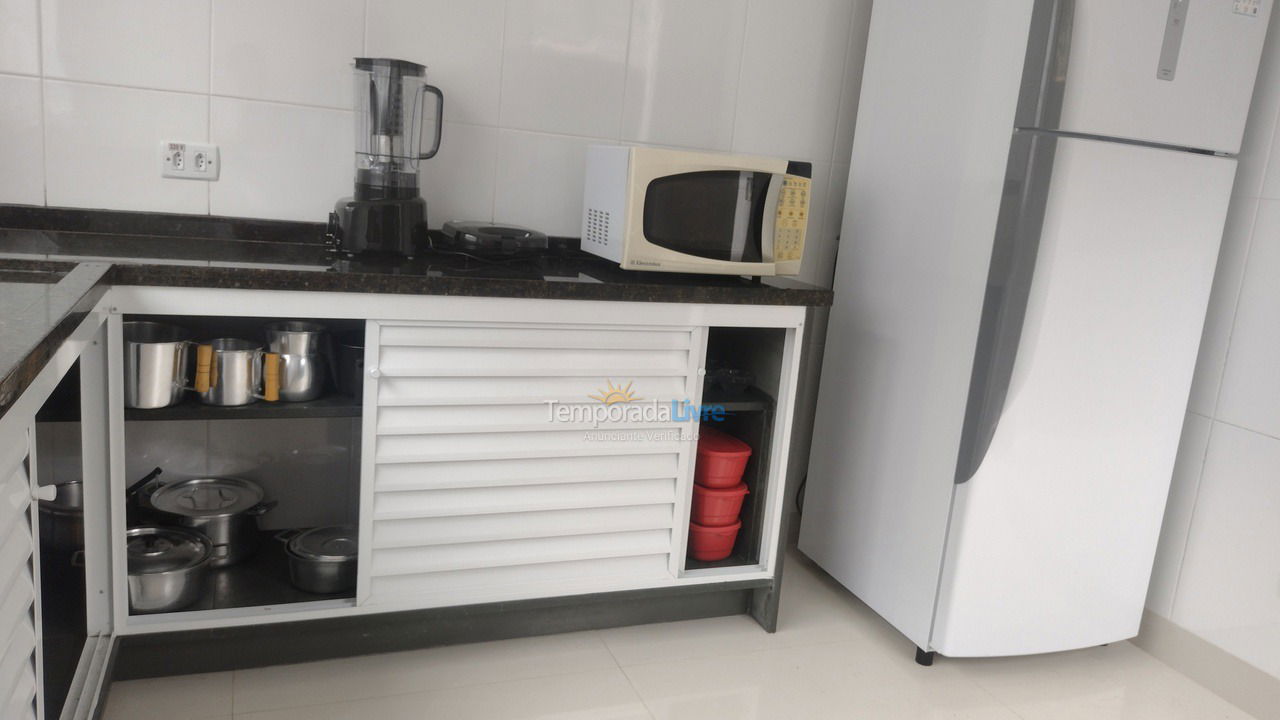Casa para aluguel de temporada em Ubatuba (Lagoinha)