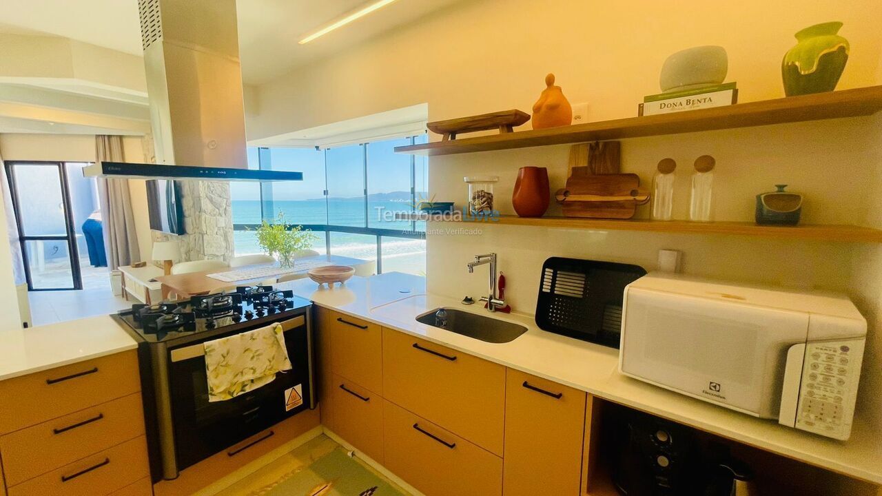 Apartamento para alquiler de vacaciones em Itapema (Meia Praia)