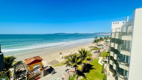 Apartamento junto al mar, con 3 habitaciones, 1 plaza de aparcamiento, Meia Praia