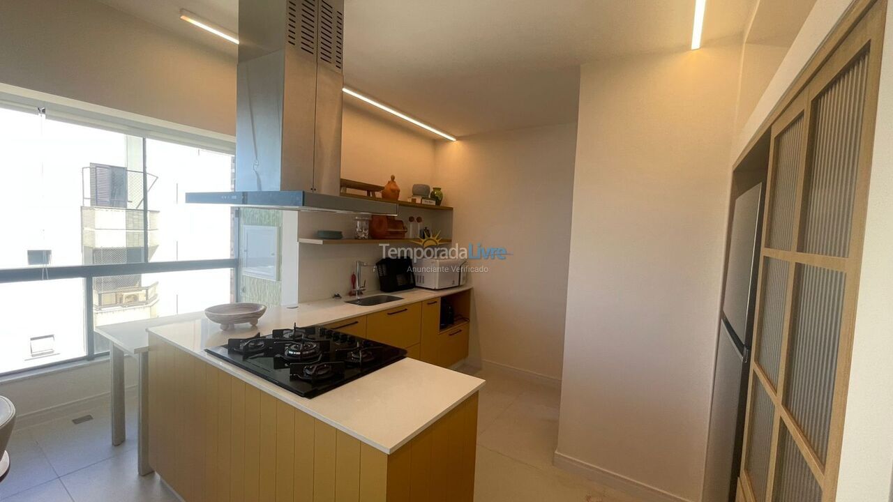Apartamento para alquiler de vacaciones em Itapema (Meia Praia)