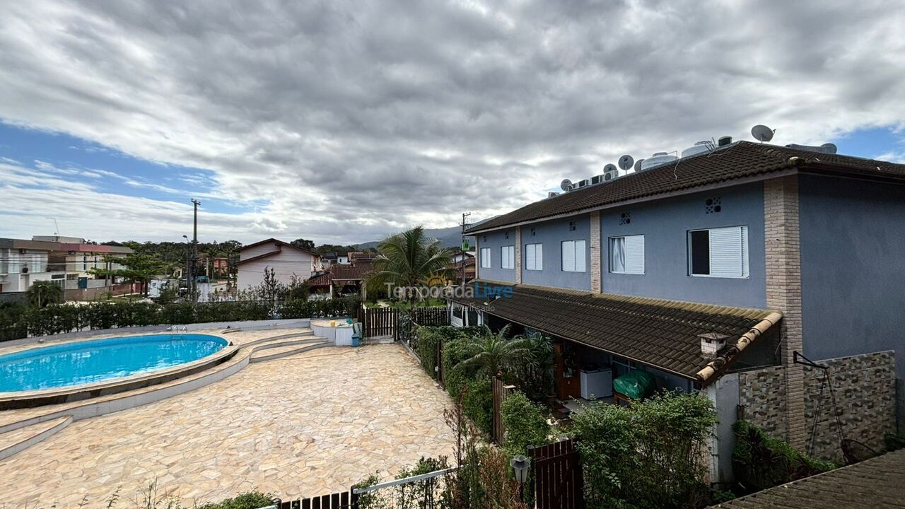 Casa para aluguel de temporada em Bertioga (Condominio Morada da Praia)