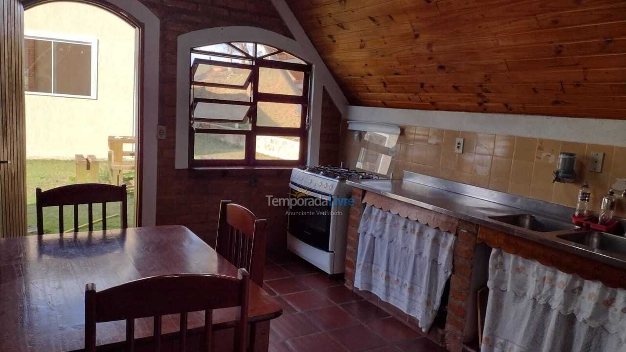 Chácara / sítio para aluguel de temporada em Biritiba Mirim (Rio Acima)