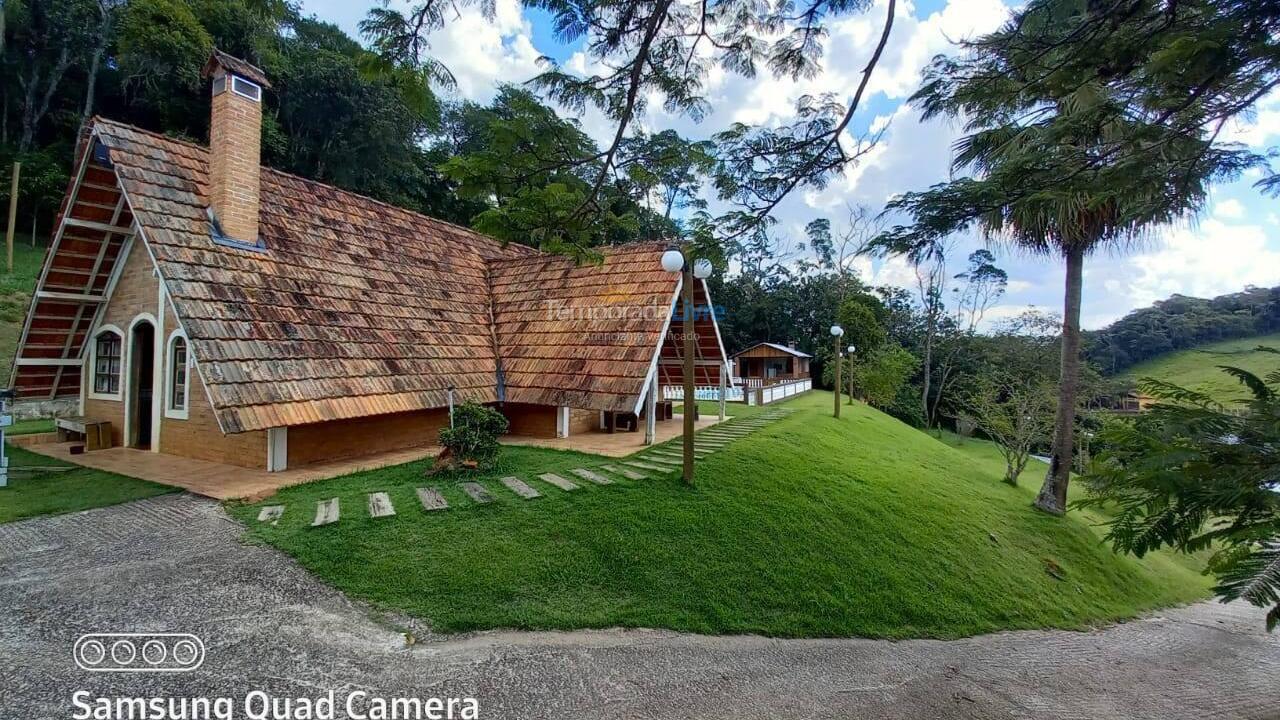 Chácara / sítio para aluguel de temporada em Biritiba Mirim (Rio Acima)