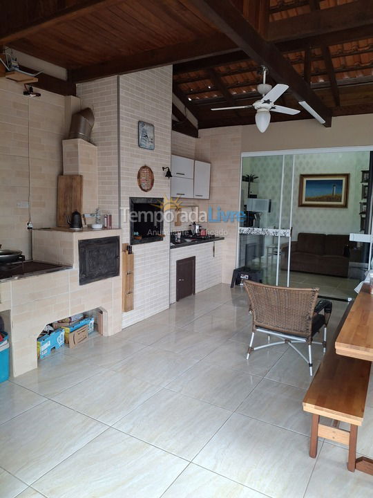 Casa para alquiler de vacaciones em Bombinhas (Morrinhos)