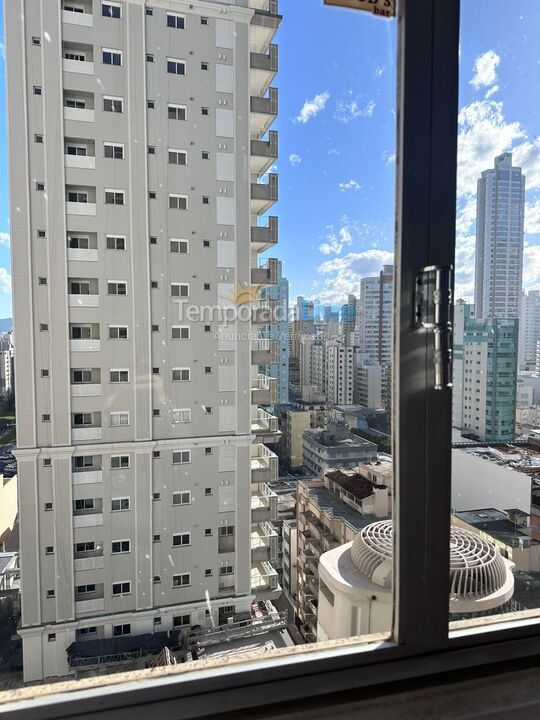 Apartment for vacation rental in Balneário Camboriú (Praia Central)
