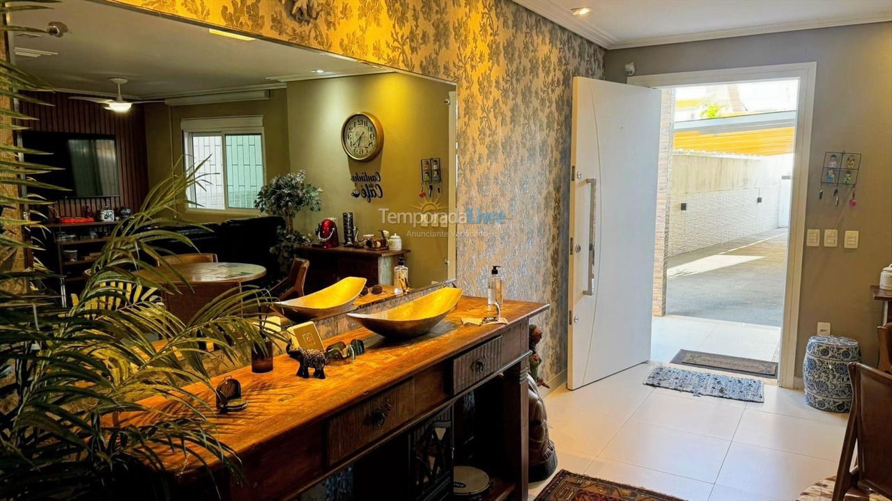 Casa para alquiler de vacaciones em Florianópolis (Ponta das Canas)