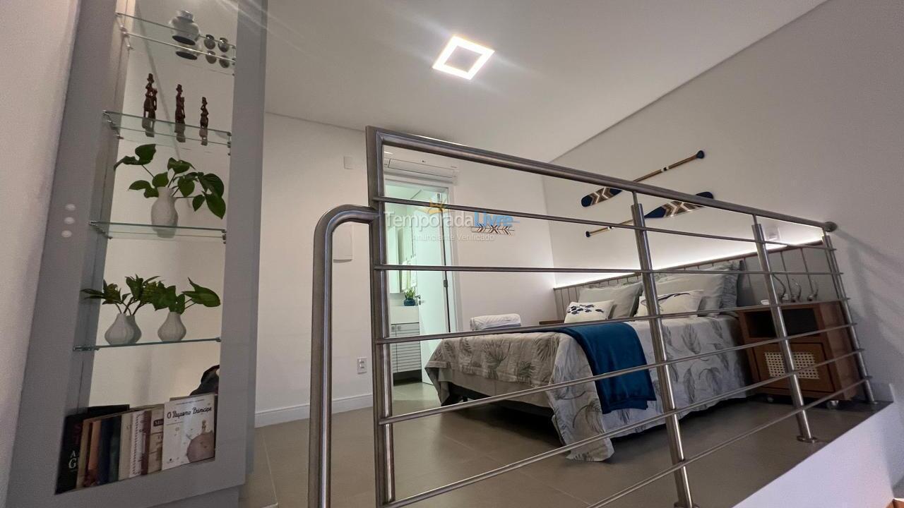 Apartamento para aluguel de temporada em Florianópolis (Jurere Tradicional)