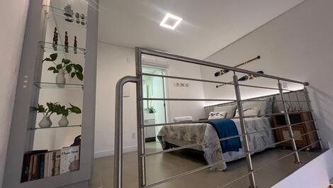 JURERÊ, 1 SUÍTE, APARTAMENTO DUPLEX