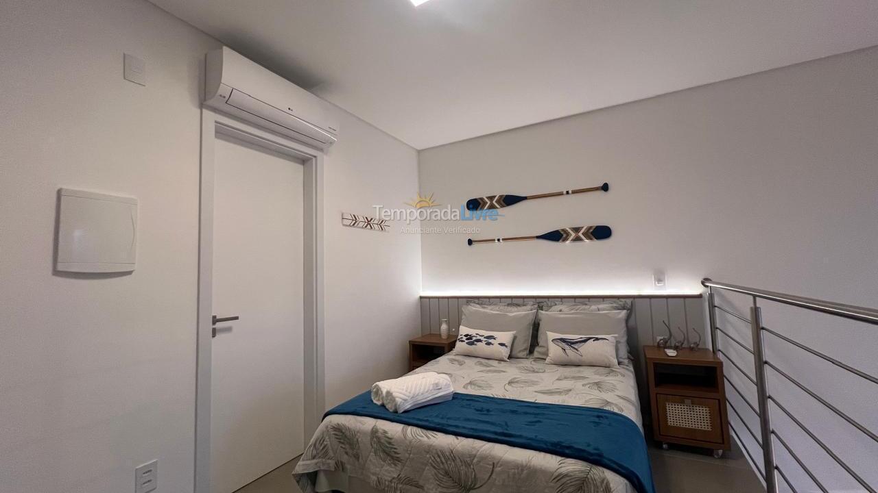 Apartamento para aluguel de temporada em Florianópolis (Jurere Tradicional)