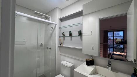 JURERÊ, 1 SUÍTE, APARTAMENTO DUPLEX