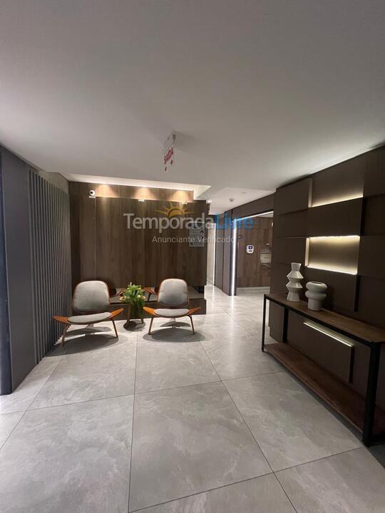 Apartamento para aluguel de temporada em Florianópolis (Jurere Tradicional)
