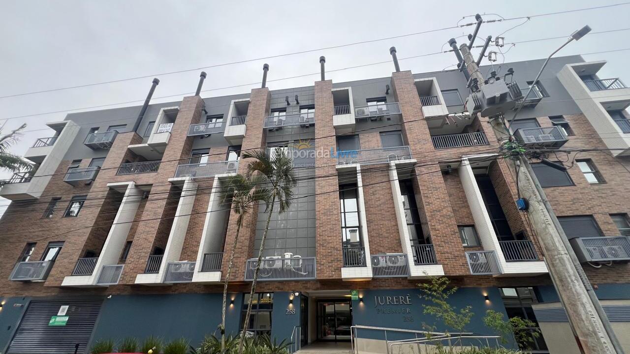Apartamento para aluguel de temporada em Florianópolis (Jurere Tradicional)